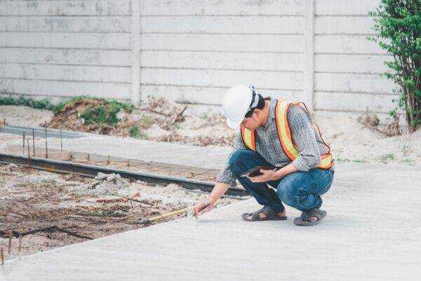 Concrete Contractors Tulsa OK 44383374 Man Construction Engineer At Construction Site